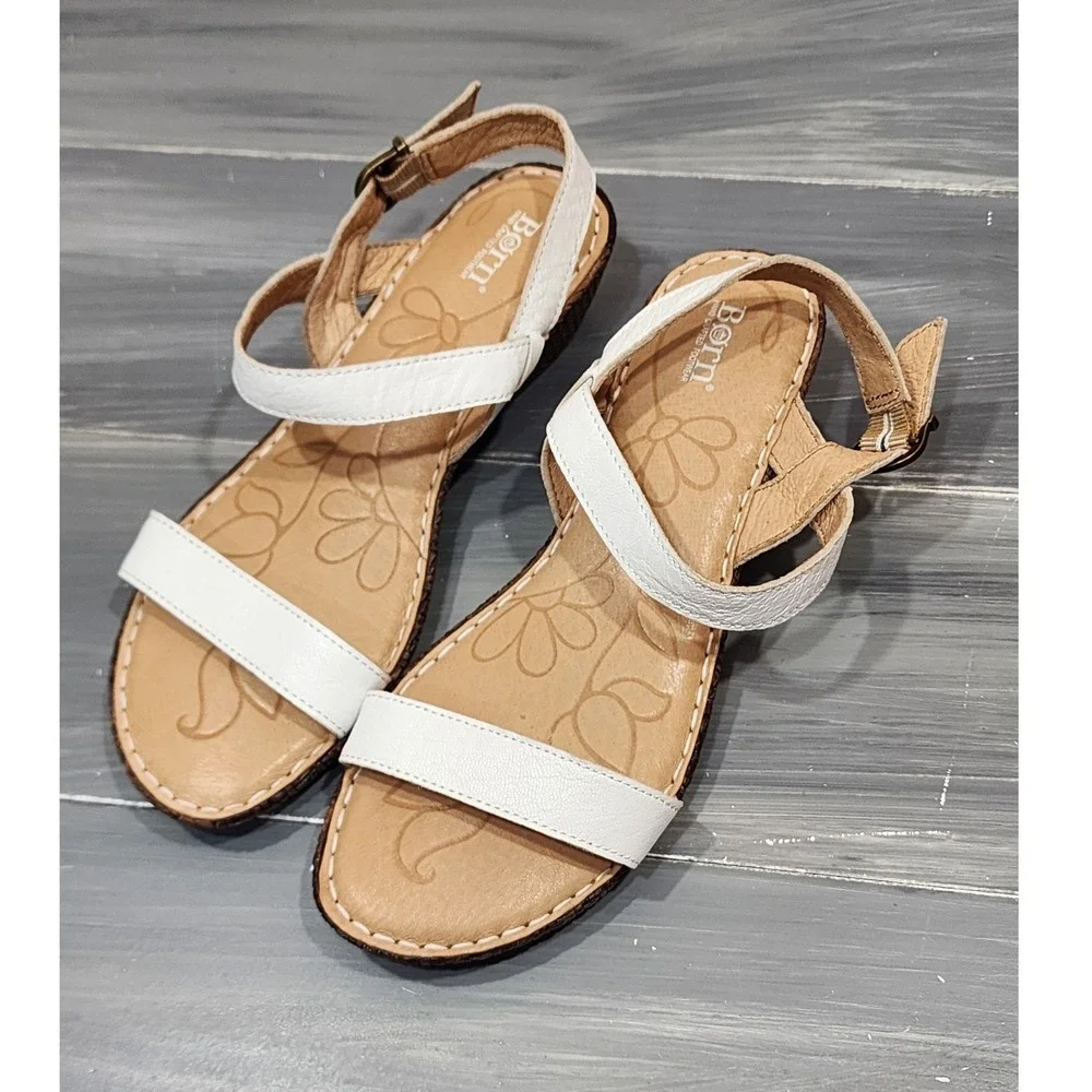 Born White Leather Wedge Sandals Womens 9M‎ Buckle Ankle Strap Boho